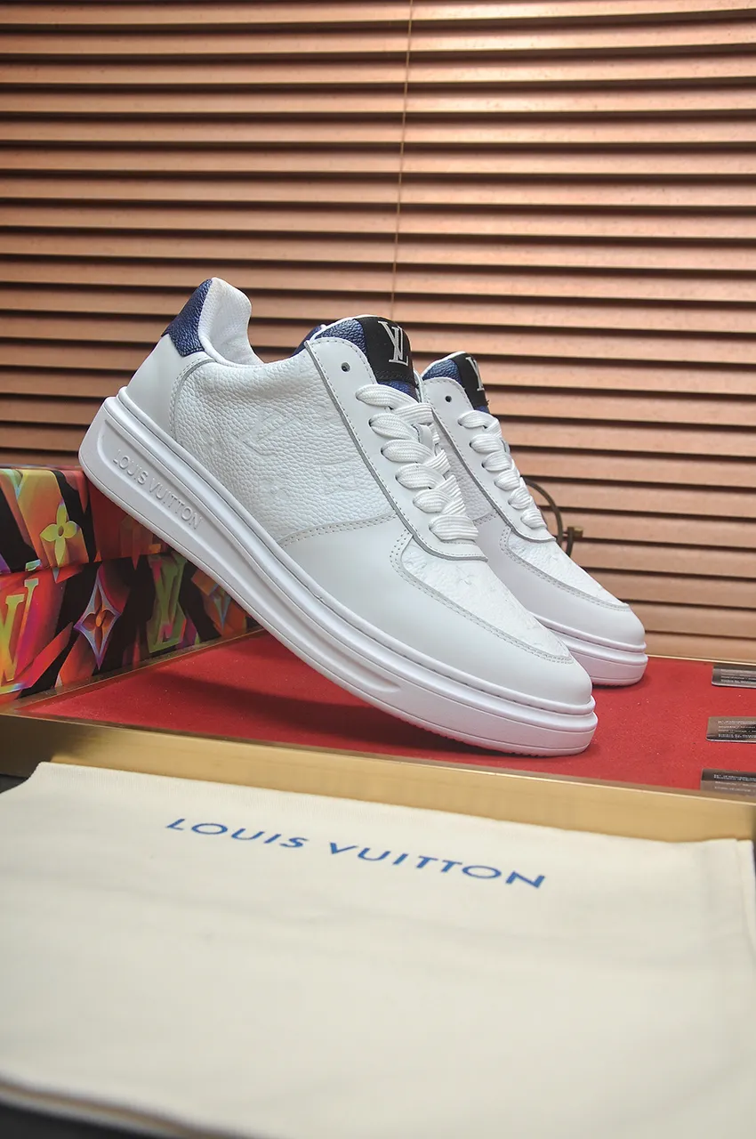 Men's shoes 💰540💶[LOUIS VUITTON] Original order price (water-dyed cowhide lining) new model 🍀LV Louis Vuitton * - top version of LV classic trendy shoes! Made of imported original cowhide, water-dyed cowhide lining, and original wear-resistant rubber outsole! High quality products! Code number 38-45 (45 is custom-made and cannot be returned or exchanged)